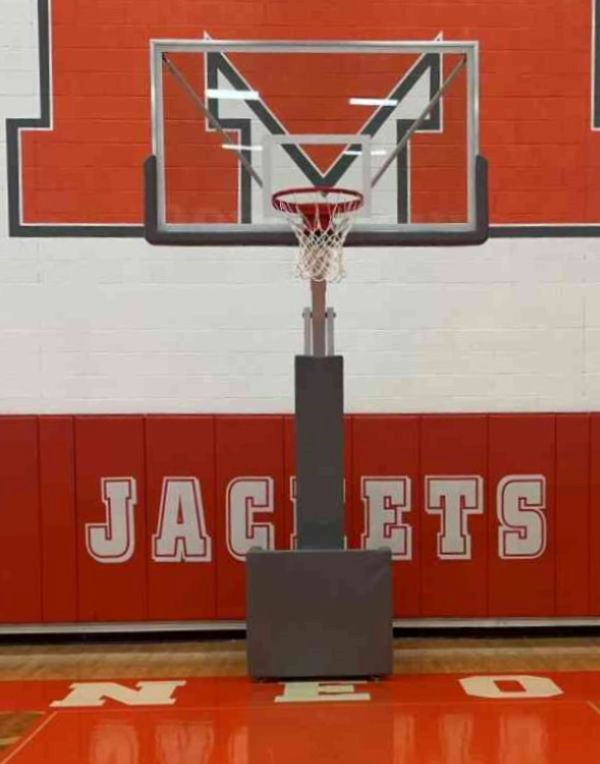Clubmaster 8 Portable Basketball Goal